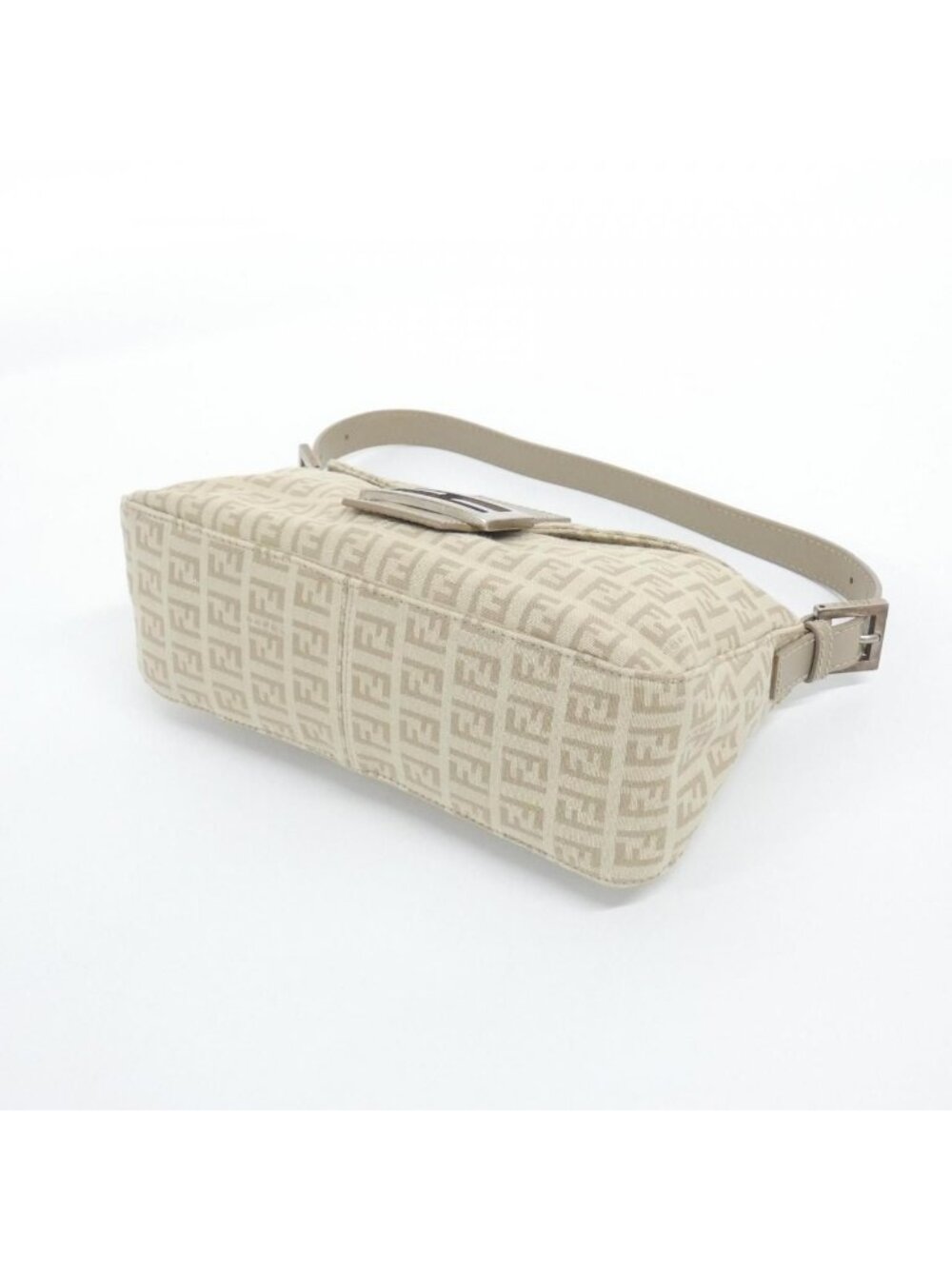 ★SOLD★ Fendi Ku7 Shoulder Bag - Picture 3 of 6
